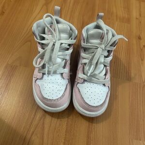 Nike Kids Sneakers - Pink and White